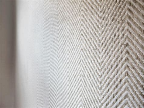 grasscloth wallpaper with pattern